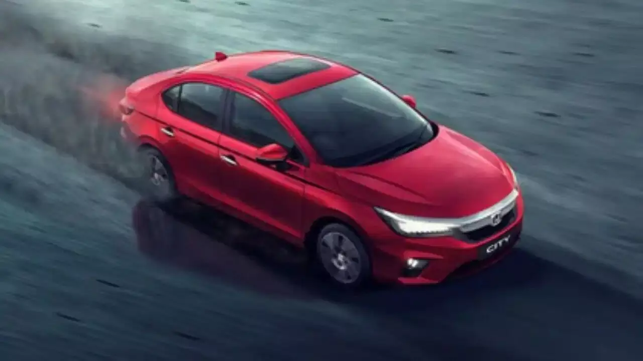 Honda : సరికొత్త ఎస్యూవీలు, చౌకైన హైబ్రిడ్ టెక్నాలజీ.. 2028 నుంచి రోడ్లపై హోండా హవా Honda : సరికొత్త ఎస్యూవీలు, చౌకైన హైబ్రిడ్ టెక్నాలజీ.. 2028 నుంచి రోడ్లపై హోండా హవా