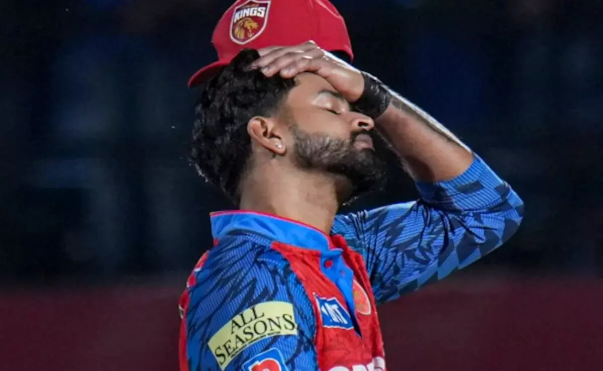 IPL 2026: పంజాబ్ కింగ్స్కు షాక్.. చెన్నై, రాజస్థాన్లకు భారీ అవకాశం! IPL 2026: పంజాబ్ కింగ్స్కు షాక్.. చెన్నై, రాజస్థాన్లకు భారీ అవకాశం!