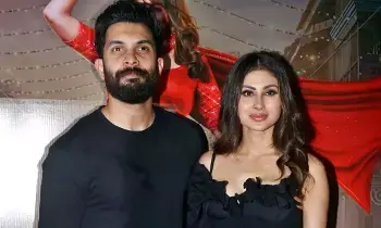 Mouni Roy Announces: షాకింగ్: భర్తతో విడిపోతున్నట్లు ప్రకటించిన మౌనీరాయ్ Mouni Roy Announces: షాకింగ్: భర్తతో విడిపోతున్నట్లు ప్రకటించిన మౌనీరాయ్