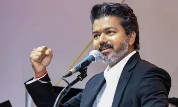 CM Vijay : ముఖ్యమంత్రి పీఠం ఎక్కగానే 16 లక్షల మందికి సీఎం విజయ్ అదిరిపోయే గిఫ్ట్
