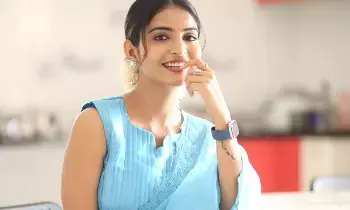 Ananya Nagalla: నాకెప్పుడూ అలాంటి చేదు అనుభవాలు ఎదురుకాలేదు: అనన్య నాగళ్ల Ananya Nagalla: నాకెప్పుడూ అలాంటి చేదు అనుభవాలు ఎదురుకాలేదు: అనన్య నాగళ్ల