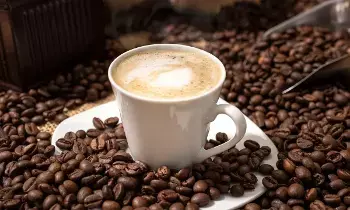 Drinking Coffee After 4 PM: సాయంత్రం 4 దాటాక కాఫీ తాగుతున్నారా? అయితే అలర్ట్.. ఈ సమస్యలు తప్పవు.. Drinking Coffee After 4 PM: సాయంత్రం 4 దాటాక కాఫీ తాగుతున్నారా? అయితే అలర్ట్.. ఈ సమస్యలు తప్పవు..