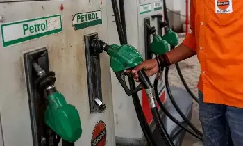 Fuel Saving : పెట్రో మంటల నుంచి ఊరటనిచ్చే కొత్త టెక్నాలజీ..మైలేజీ పెరగడమే కాదు..కాలుష్యం కూడా ఉండదు