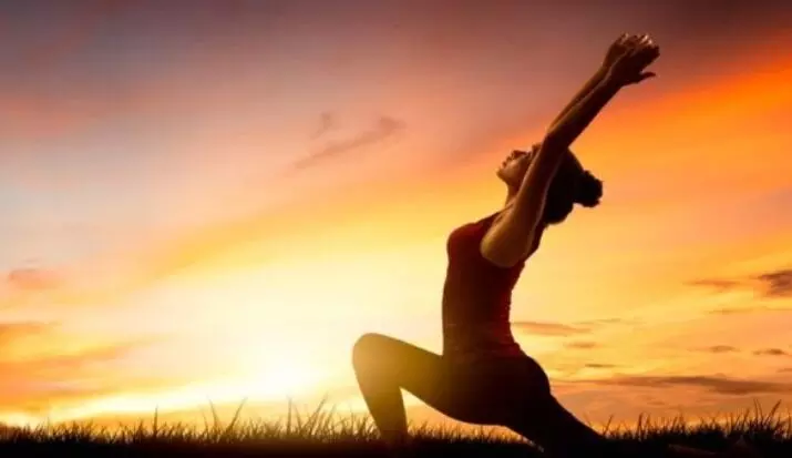 One Surya Namaskar a Day: రోజుకో సూర్య నమస్కారం..ఈ ఆసనాలతో అద్భుత మార్పులు ఇవే.. One Surya Namaskar a Day: రోజుకో సూర్య నమస్కారం..ఈ ఆసనాలతో అద్భుత మార్పులు ఇవే..