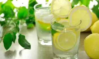 Best Homemade Drink to Boost Energy in Summer: ఎండల్లో ఎనర్జీ ఇచ్చే బెస్ట్ హోమ్ మేడ్ డ్రింక్.. ఎలక్ట్రోలైట్స్ అంటే ఏంటి? Best Homemade Drink to Boost Energy in Summer: ఎండల్లో ఎనర్జీ ఇచ్చే బెస్ట్ హోమ్ మేడ్ డ్రింక్.. ఎలక్ట్రోలైట్స్ అంటే ఏంటి?