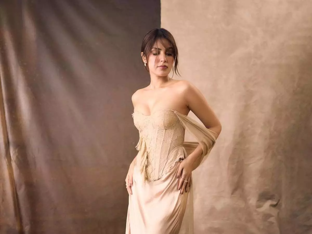 Rhea Chakraborty Makes Important Comments: సోషల్ మీడియాకు బ్రేక్.. రియా చక్రవర్తి కీలక కామెంట్స్! Rhea Chakraborty Makes Important Comments: సోషల్ మీడియాకు బ్రేక్.. రియా చక్రవర్తి కీలక కామెంట్స్!