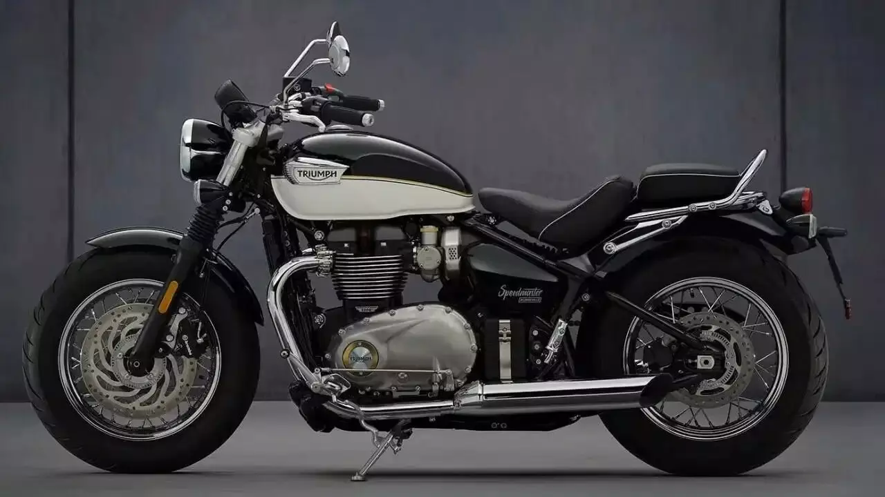 Triumph Motorcycles : ఇండియాలో మూడు సరికొత్త ప్రీమియం బైక్లను లాంచ్ చేసిన రాయల్ ట్రయంఫ్ Triumph Motorcycles : ఇండియాలో మూడు సరికొత్త ప్రీమియం బైక్లను లాంచ్ చేసిన రాయల్ ట్రయంఫ్
