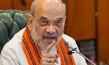 Amit Shah Unveils Key Strategy: చొరబాట్లను అడ్డుకునేందుకు ‘స్మార్ట్ బోర్డర్’ ప్లాన్: అమిత్ షా Amit Shah Unveils Key Strategy: చొరబాట్లను అడ్డుకునేందుకు ‘స్మార్ట్ బోర్డర్’ ప్లాన్: అమిత్ షా