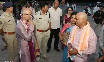 Heavy Devotee Rush in Tirumala: తిరుమలలో భక్తుల రద్దీ నిర్వహణకు పకడ్బందీ చర్యలు Heavy Devotee Rush in Tirumala: తిరుమలలో భక్తుల రద్దీ నిర్వహణకు పకడ్బందీ చర్యలు