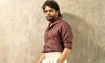 King Nagarjuna’s Remarkable: కింగ్ నాగార్జున 40 ఏళ్ల సుదీర్ఘ సినీ ప్రస్థానం.. మే 23న అరుదైన మైలురాయి! King Nagarjuna’s Remarkable: కింగ్ నాగార్జున 40 ఏళ్ల సుదీర్ఘ సినీ ప్రస్థానం.. మే 23న అరుదైన మైలురాయి!
