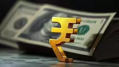 Dollar Vs Rupee : డాలర్కు చుక్కలు చూపించిన రూపాయి.. వరుసగా మూడో రోజూ భారీ లాభాలు Dollar Vs Rupee : డాలర్కు చుక్కలు చూపించిన రూపాయి.. వరుసగా మూడో రోజూ భారీ లాభాలు