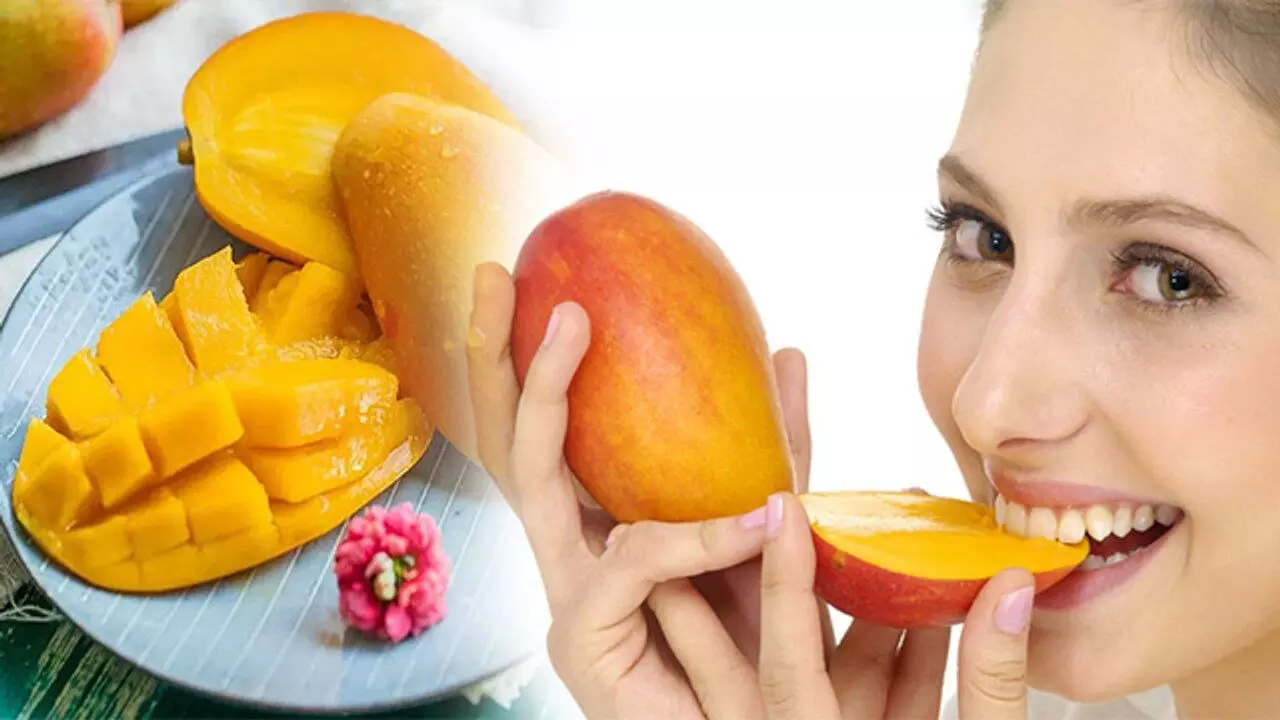 Eating Mangoes This Season: మామిడి పండు తింటున్నారా? అయితే ఈ విషయాలు ఖచ్చితంగా తెలియాల్సిందే! Eating Mangoes This Season: మామిడి పండు తింటున్నారా? అయితే ఈ విషయాలు ఖచ్చితంగా తెలియాల్సిందే!