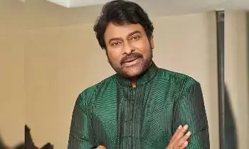 ‘Peddi’ Release: రంగంలోకి మెగాస్టార్ చిరంజీవి.. పెద్ది విడుదలకు ముందే టాలీవుడ్ థియేటర్ల వివాదం క్లైమాక్స్కు.. సాయంత్రం భేటీపైనే సర్వత్రా ఉత్కంఠ.. ‘Peddi’ Release: రంగంలోకి మెగాస్టార్ చిరంజీవి.. పెద్ది విడుదలకు ముందే టాలీవుడ్ థియేటర్ల వివాదం క్లైమాక్స్కు.. సాయంత్రం భేటీపైనే సర్వత్రా ఉత్కంఠ..