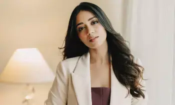 Nivetha Pethuraj: Mega158 లోకి నివేథా పేతురాజ్.. క్రేజీ ప్రాజెక్టుతో సెకండ్ ఇన్నింగ్స్! Nivetha Pethuraj: Mega158 లోకి నివేథా పేతురాజ్.. క్రేజీ ప్రాజెక్టుతో సెకండ్ ఇన్నింగ్స్!