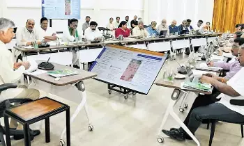 Farm to Home Initiative: ఫామ్ టు హోం: రైతు నుంచి నేరుగా ఇంటి వద్దకు కూరగాయలు, పండ్లు Farm to Home Initiative: ఫామ్ టు హోం: రైతు నుంచి నేరుగా ఇంటి వద్దకు కూరగాయలు, పండ్లు