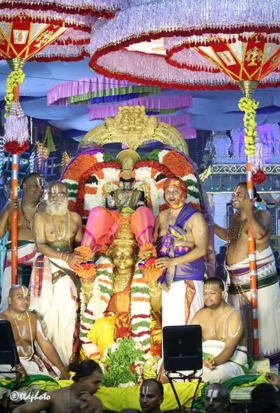 Sri Govindaraja Swamy’s Garuda Seva: వైభవోపేతంగా శ్రీ గోవిందరాజస్వామివారి గరుడసేవ Sri Govindaraja Swamy’s Garuda Seva: వైభవోపేతంగా శ్రీ గోవిందరాజస్వామివారి గరుడసేవ