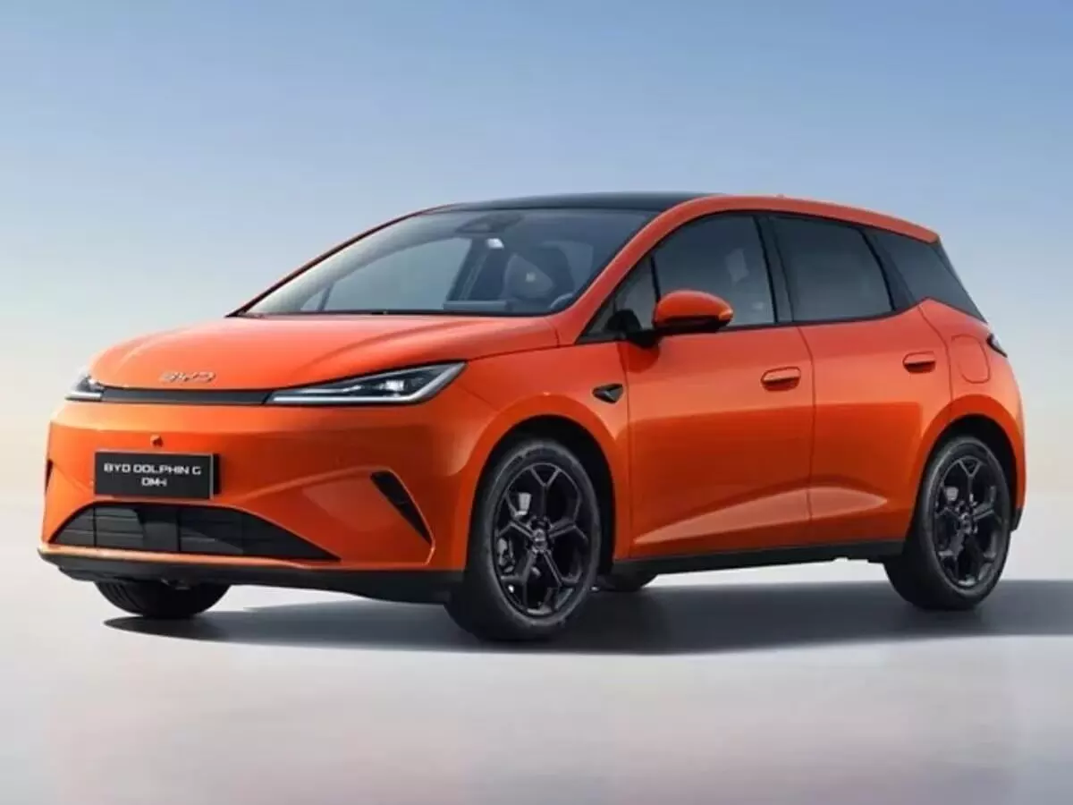 BYD : ఒక్కసారి ట్యాంక్ ఫుల్ చేస్తే 1,000 కిలోమీటర్ల జర్నీ.. బీవైడీ నుంచి అదిరిపోయే కారు BYD : ఒక్కసారి ట్యాంక్ ఫుల్ చేస్తే 1,000 కిలోమీటర్ల జర్నీ.. బీవైడీ నుంచి అదిరిపోయే కారు