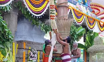 Narayanavanam Brahmotsavams: ధ్వజారోహణంతో వైభవంగా ప్రారంభమైన నారాయణవనం బ్రహ్మోత్సవాలు