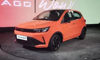 Tata Motors : రూ. 4.69 లక్షలకే సరికొత్త టాటా టియాగో ఫేస్‌లిఫ్ట్ లాంచ్.. లగ్జరీ ఫీచర్లు, 6 ఎయిర్‌బ్యాగ్‌లు కూడా