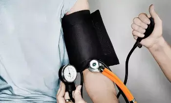 High Blood Pressure Lead to Memory Loss: హైబీపీతో మతిమరుపు వస్తుందా? మెదడుపై అధిక రక్తపోటు చూపే ప్రమాదకర ప్రభావాలు ఇవే.. High Blood Pressure Lead to Memory Loss: హైబీపీతో మతిమరుపు వస్తుందా? మెదడుపై అధిక రక్తపోటు చూపే ప్రమాదకర ప్రభావాలు ఇవే..