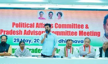 CM Revanth Reddy: ఇకపై 10 రోజులకోసారి కార్యకర్తలను కలుస్తా: సీఎం రేవంత్రెడ్డి CM Revanth Reddy: ఇకపై 10 రోజులకోసారి కార్యకర్తలను కలుస్తా: సీఎం రేవంత్రెడ్డి