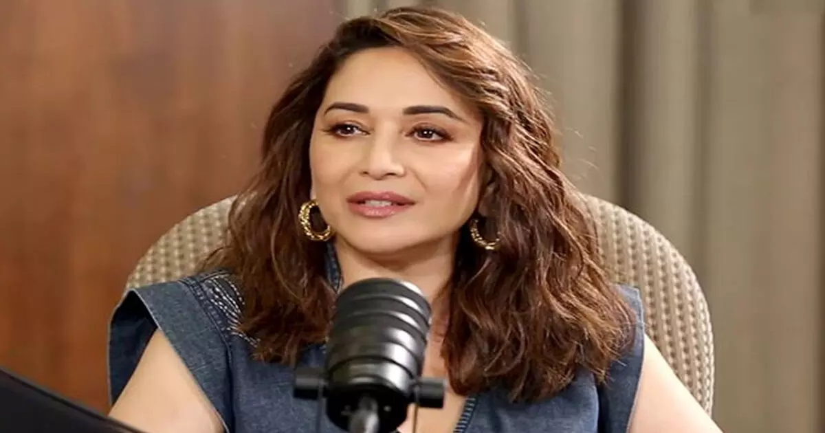 Madhuri Dixit: మంచి తల్లి కాదా?.. మాధురి దీక్షిత్ పాత్ర అసలు రహస్యం! Madhuri Dixit: మంచి తల్లి కాదా?.. మాధురి దీక్షిత్ పాత్ర అసలు రహస్యం!