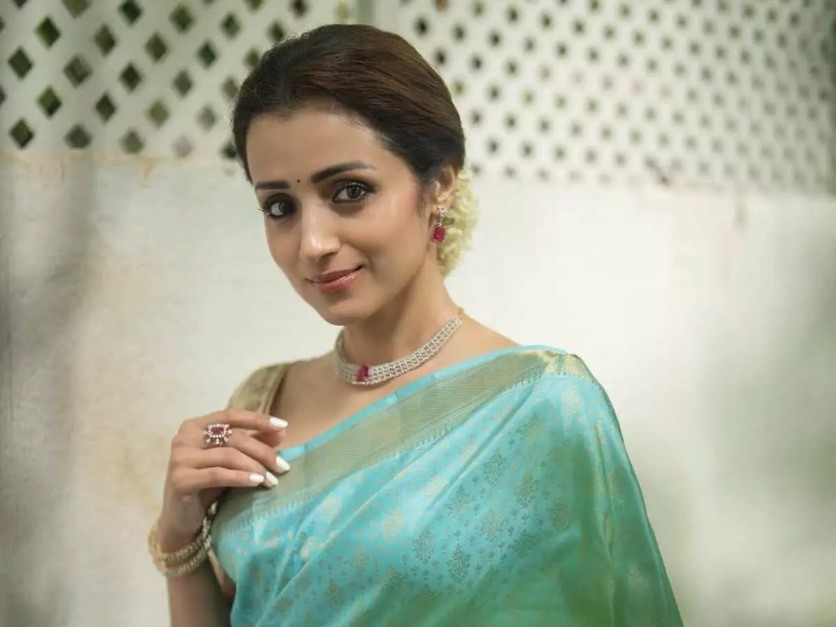 Trisha’s Cryptic Post: నా విషయాల్లో తలదూర్చకండి.. త్రిష పోస్ట్ ! Trisha’s Cryptic Post: నా విషయాల్లో తలదూర్చకండి.. త్రిష పోస్ట్ !