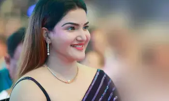 Honey Rose: మెగాస్టార్ సినిమాను కాదనుకున్న హనీ రోజ్?