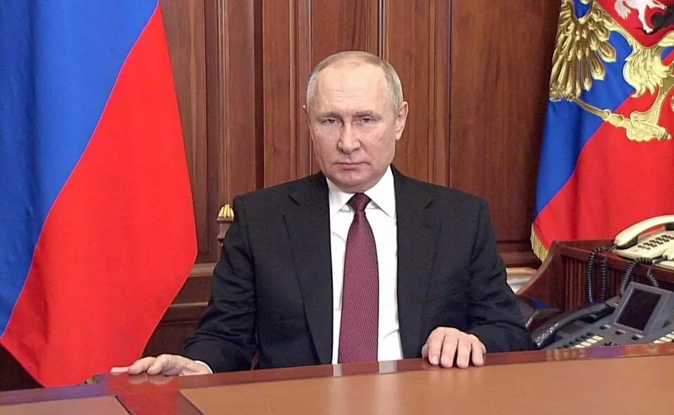 Putin’s Big Offer to India: పుతిన్ బిగ్ ఆఫర్: Su-57 యుద్ధ విమానాలను భారత్తో కలిసి తయారు చేద్దాం! Putin’s Big Offer to India: పుతిన్ బిగ్ ఆఫర్: Su-57 యుద్ధ విమానాలను భారత్తో కలిసి తయారు చేద్దాం!
