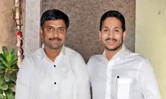 Jagan’s PA KNR: మైనింగ్, స్థిరాస్తి రంగాల్లో జగన్ పీఏ కేఎన్ఆర్ భారీ పెట్టుబడులు Jagan’s PA KNR: మైనింగ్, స్థిరాస్తి రంగాల్లో జగన్ పీఏ కేఎన్ఆర్ భారీ పెట్టుబడులు