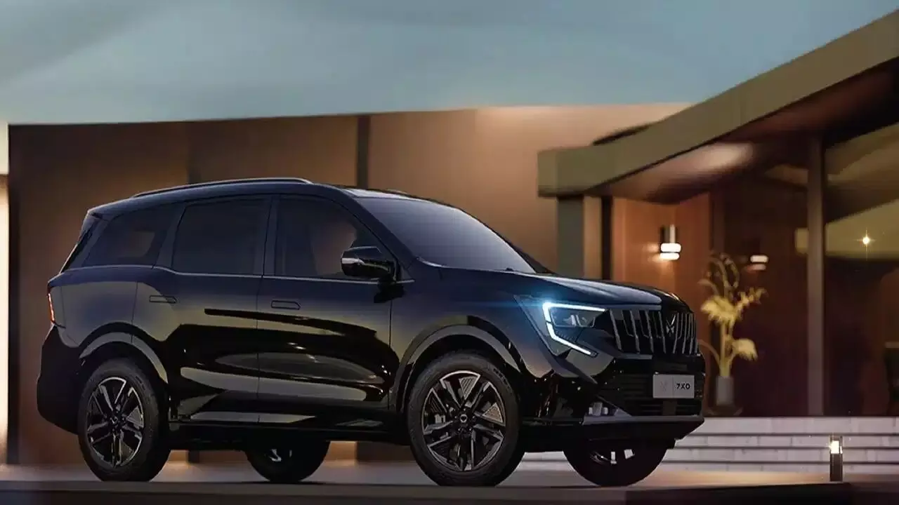 Mahindra : హైబ్రిడ్ మార్కెట్లోకి మహీంద్రా గ్రాండ్ ఎంట్రీ.. సరికొత్త ఇంజిన్తో వస్తున్న ఎక్స్యూవీ 7XO Mahindra : హైబ్రిడ్ మార్కెట్లోకి మహీంద్రా గ్రాండ్ ఎంట్రీ.. సరికొత్త ఇంజిన్తో వస్తున్న ఎక్స్యూవీ 7XO