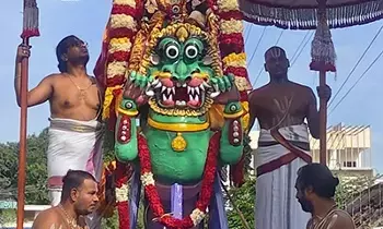 Karvetinagaram: గోవింద నామస్మరణలతో మారుమోగిన కార్వేటినగరం Karvetinagaram: గోవింద నామస్మరణలతో మారుమోగిన కార్వేటినగరం