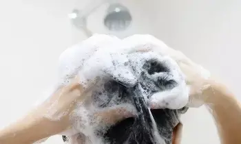 5 Mistakes Right After a Bath: స్నానం చేసిన వెంటనే ఈ 5 తప్పులు అస్సలు చేయకండి.. మీ ఆరోగ్యానికి ఎంతో ప్రమాదం.. 5 Mistakes Right After a Bath: స్నానం చేసిన వెంటనే ఈ 5 తప్పులు అస్సలు చేయకండి.. మీ ఆరోగ్యానికి ఎంతో ప్రమాదం..