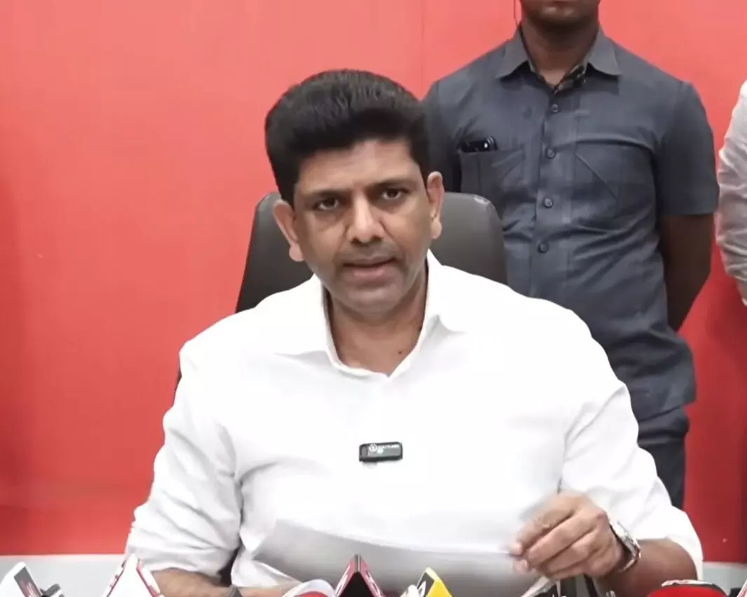 Pemmasani Chandrasekhar: అమరావతికి కేంద్రం భారీ బహుమతి: 2,500 కోట్ల రూపాయల సెంట్రల్ సెక్రటేరియట్ ప్రాజెక్ట్కు క్యాబినెట్ ఆమోదం : కేంద్ర ఆరోగ్య, కమ్యూనికేషన్ల శాఖ సహాయ మంత్రి పెమ్మసాని చంద్రశేఖర్ Pemmasani Chandrasekhar: అమరావతికి కేంద్రం భారీ బహుమతి: 2,500 కోట్ల రూపాయల సెంట్రల్ సెక్రటేరియట్ ప్రాజెక్ట్కు క్యాబినెట్ ఆమోదం : కేంద్ర ఆరోగ్య, కమ్యూనికేషన్ల శాఖ సహాయ మంత్రి పెమ్మసాని చంద్రశేఖర్