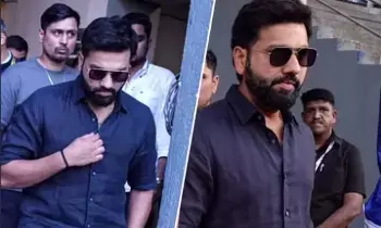 Rohit Sharma Returns: హిట్ మ్యాన్ ఈజ్ బ్యాక్..ఆఫ్ఘన్ సిరీస్ కోసం రంగంలోకి రోహిత్ శర్మ Rohit Sharma Returns: హిట్ మ్యాన్ ఈజ్ బ్యాక్..ఆఫ్ఘన్ సిరీస్ కోసం రంగంలోకి రోహిత్ శర్మ