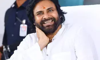 Deputy CM Pawan Kalyan: ధురందర్ చిత్రంపై డిప్యూటీ సీఎం పవన్ కల్యాణ్ ప్రశంసల జల్లు Deputy CM Pawan Kalyan: ధురందర్ చిత్రంపై డిప్యూటీ సీఎం పవన్ కల్యాణ్ ప్రశంసల జల్లు