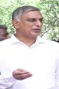 Harish Rao Alleges: కాంగ్రెస్ పాలనలో బాలికల భద్రత దెబ్బతిందని, విద్యార్థుల యూనిఫాం కాంట్రాక్టుల్లో రూ.2 వేల కోట్ల కుంభకోణం జరిగిందని హరీశ్‌రావు ఆరోపణ