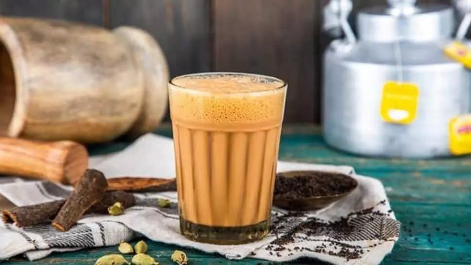 Love Drinking Tea: టీ తాగుతున్నారా? అయితే ఈ విషయాలు ఖచ్చితంగా తెలుసుకోవాల్సిందే. Love Drinking Tea: టీ తాగుతున్నారా? అయితే ఈ విషయాలు ఖచ్చితంగా తెలుసుకోవాల్సిందే.