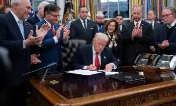 Trump’s Sensational Remarks: యుద్ధ మేఘాలు తొలగనున్నాయా? ఇరాన్ ఒప్పందంపై ట్రంప్ సంచలన వ్యాఖ్యలు