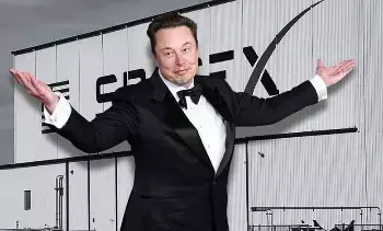 Elon Musk : ప్రపంచ కుబేరుల రికార్డులన్నీ బద్దలు.. భూమిపై తొలి ట్రిలియనీర్గా ఎలాన్ మస్క్ సరికొత్త చరిత్ర Elon Musk : ప్రపంచ కుబేరుల రికార్డులన్నీ బద్దలు.. భూమిపై తొలి ట్రిలియనీర్గా ఎలాన్ మస్క్ సరికొత్త చరిత్ర