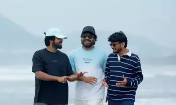 Anil Ravipudi’s Trademark Fun:  అనిల్ రావిపూడి మార్క్ ఫన్.. మ్యూజిక్ డైరెక్టర్‌ని ఇసుక గుంతలో పూడ్చేశారుగా!