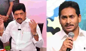 Kollu Ravindra: ఏపీ అభివృద్ధిని గొడ్డలి పార్టీ అడ్డుకుంటోంది.. కొల్లు రవీంద్ర ధ్వజం Kollu Ravindra: ఏపీ అభివృద్ధిని గొడ్డలి పార్టీ అడ్డుకుంటోంది.. కొల్లు రవీంద్ర ధ్వజం