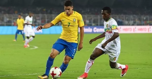 FIFA World Cup: ఫిఫా వరల్డ్ కప్: ఓటమి నుంచి తృటిలో తప్పించుకున్న బ్రెజిల్ FIFA World Cup: ఫిఫా వరల్డ్ కప్: ఓటమి నుంచి తృటిలో తప్పించుకున్న బ్రెజిల్