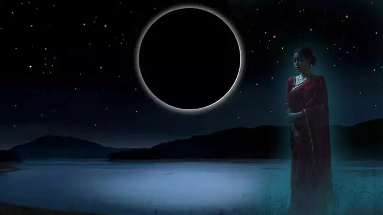 Somvati Amavasya Today (June 15): ఇవాళ (జూన్ 15) సోమవతి అమావాస్య.. స్త్రీలు చేయకూడని పనులు ఇవే! Somvati Amavasya Today (June 15): ఇవాళ (జూన్ 15) సోమవతి అమావాస్య.. స్త్రీలు చేయకూడని పనులు ఇవే!