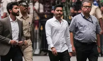 TMC MP Abhishek Banerjee: టీచర్స్ రిక్రూట్మెంట్ స్కామ్లో ఈడీ సమన్స్కు హాజరైన టీఎంసీ ఎంపీ అభిషేక్ బెనర్జీ TMC MP Abhishek Banerjee: టీచర్స్ రిక్రూట్మెంట్ స్కామ్లో ఈడీ సమన్స్కు హాజరైన టీఎంసీ ఎంపీ అభిషేక్ బెనర్జీ
