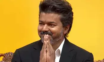 Vijay and Sangeetha Divorce Case: విజయ్, సంగీతల విడాకుల కేసు విచారణ ఆగస్టు 7కు వాయిదా Vijay and Sangeetha Divorce Case: విజయ్, సంగీతల విడాకుల కేసు విచారణ ఆగస్టు 7కు వాయిదా