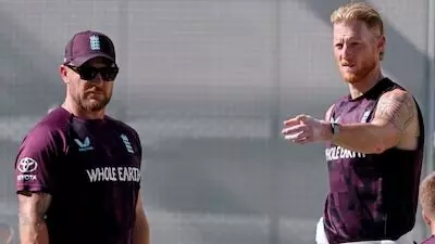 Brendon McCullum: బెన్ స్టోక్స్ రిటైర్మెంట్ రూమర్స్.. కోచ్ బ్రెండన్ మెకల్లమ్ ఎమోషనల్ కామెంట్స్ Brendon McCullum: బెన్ స్టోక్స్ రిటైర్మెంట్ రూమర్స్.. కోచ్ బ్రెండన్ మెకల్లమ్ ఎమోషనల్ కామెంట్స్