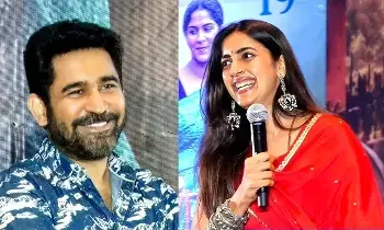 Niharika Konidela on Vijay Antony’s Vanda Devullu: బిచ్చగాడు కంటే పెద్ద హిట్ అవ్వాలి.. విజయ్ ఆంటోని వంద దేవుళ్లు మూవీపై నిహారిక కొణిదెల ఇంట్రెస్టింగ్ కామెంట్స్ Niharika Konidela on Vijay Antony’s Vanda Devullu: బిచ్చగాడు కంటే పెద్ద హిట్ అవ్వాలి.. విజయ్ ఆంటోని వంద దేవుళ్లు మూవీపై నిహారిక కొణిదెల ఇంట్రెస్టింగ్ కామెంట్స్