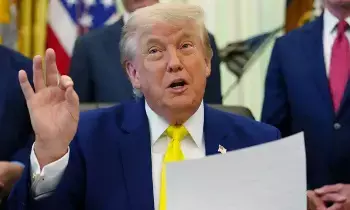 Donald Trump : ఇరాన్ అభివృద్ధి కోసం అమెరికా 300 బిలియన్ డాలర్లు ఇస్తోందా?.. అసలు నిజం చెప్పిన ట్రంప్ Donald Trump : ఇరాన్ అభివృద్ధి కోసం అమెరికా 300 బిలియన్ డాలర్లు ఇస్తోందా?.. అసలు నిజం చెప్పిన ట్రంప్