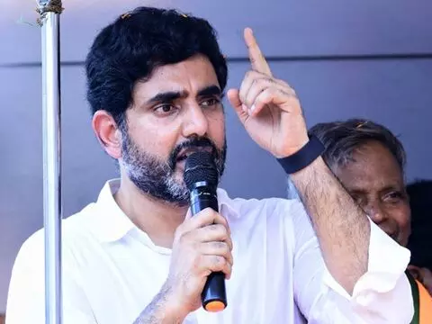 Lokesh Slams YSRCP Leaders: వైకాపా నేతల అనుచిత వ్యాఖ్యలతో మహిళా వ్యతిరేక వైఖరి వెలుగులోకి: లోకేశ్ Lokesh Slams YSRCP Leaders: వైకాపా నేతల అనుచిత వ్యాఖ్యలతో మహిళా వ్యతిరేక వైఖరి వెలుగులోకి: లోకేశ్